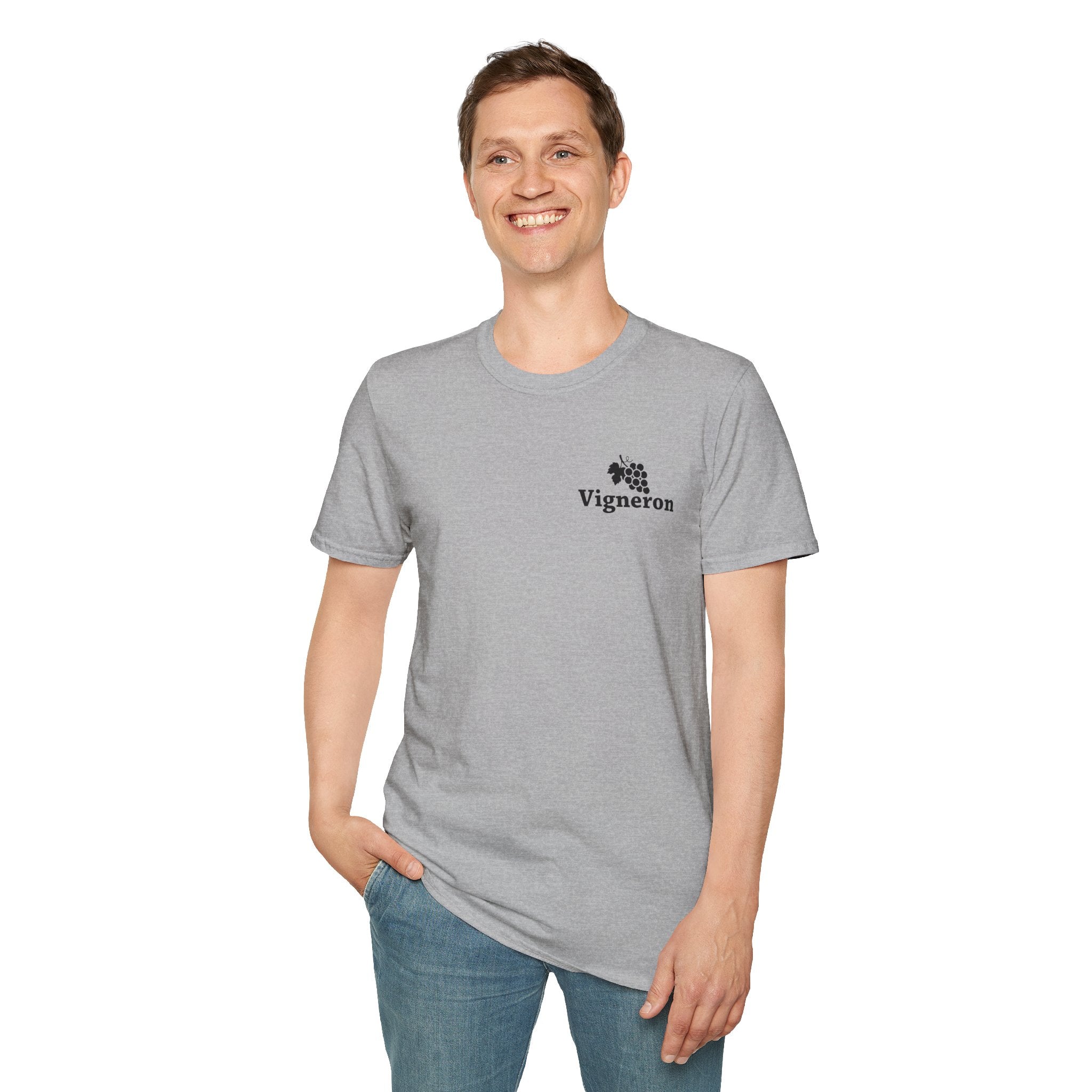 Vigneron – Essential T-Shirt