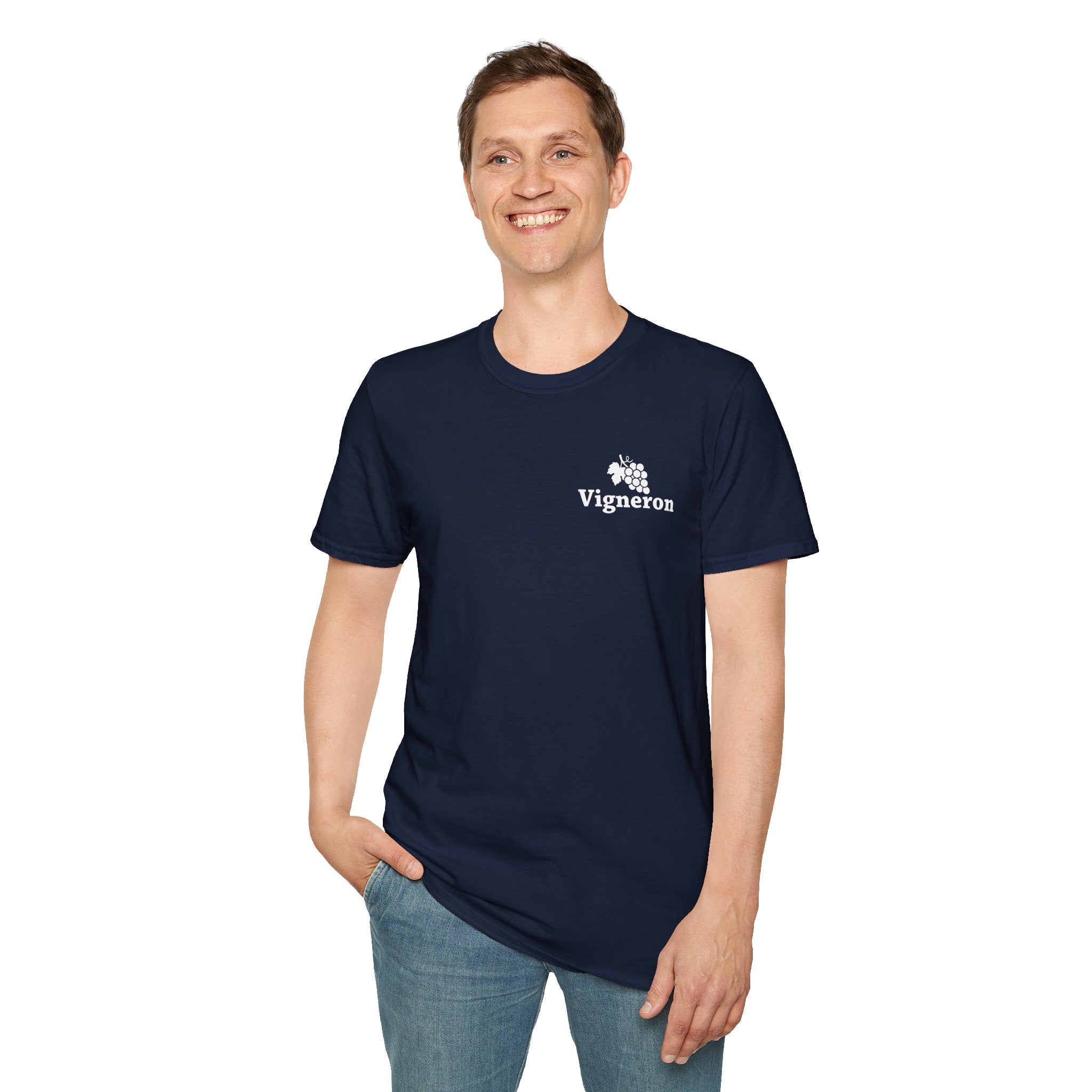 Vigneron – Essential T-Shirt