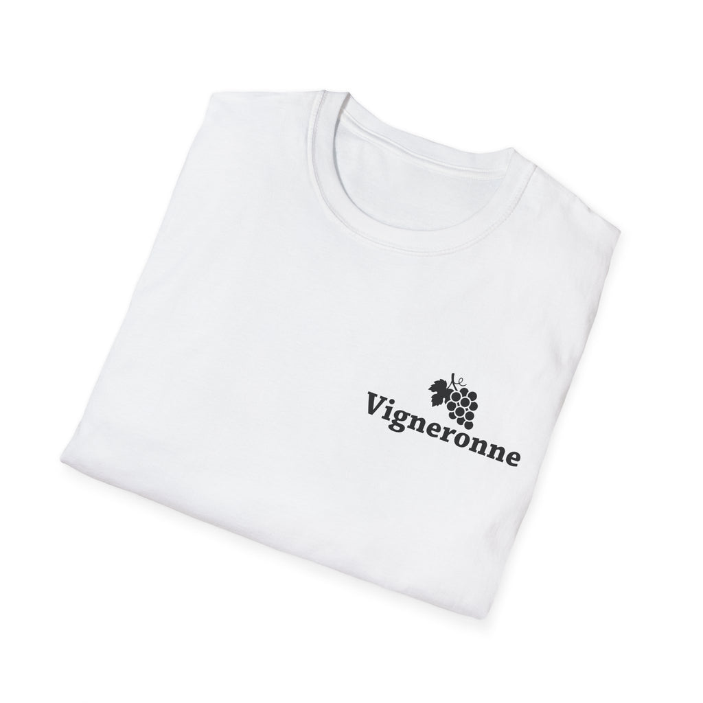 Vigneronne  – Essential T-Shirt