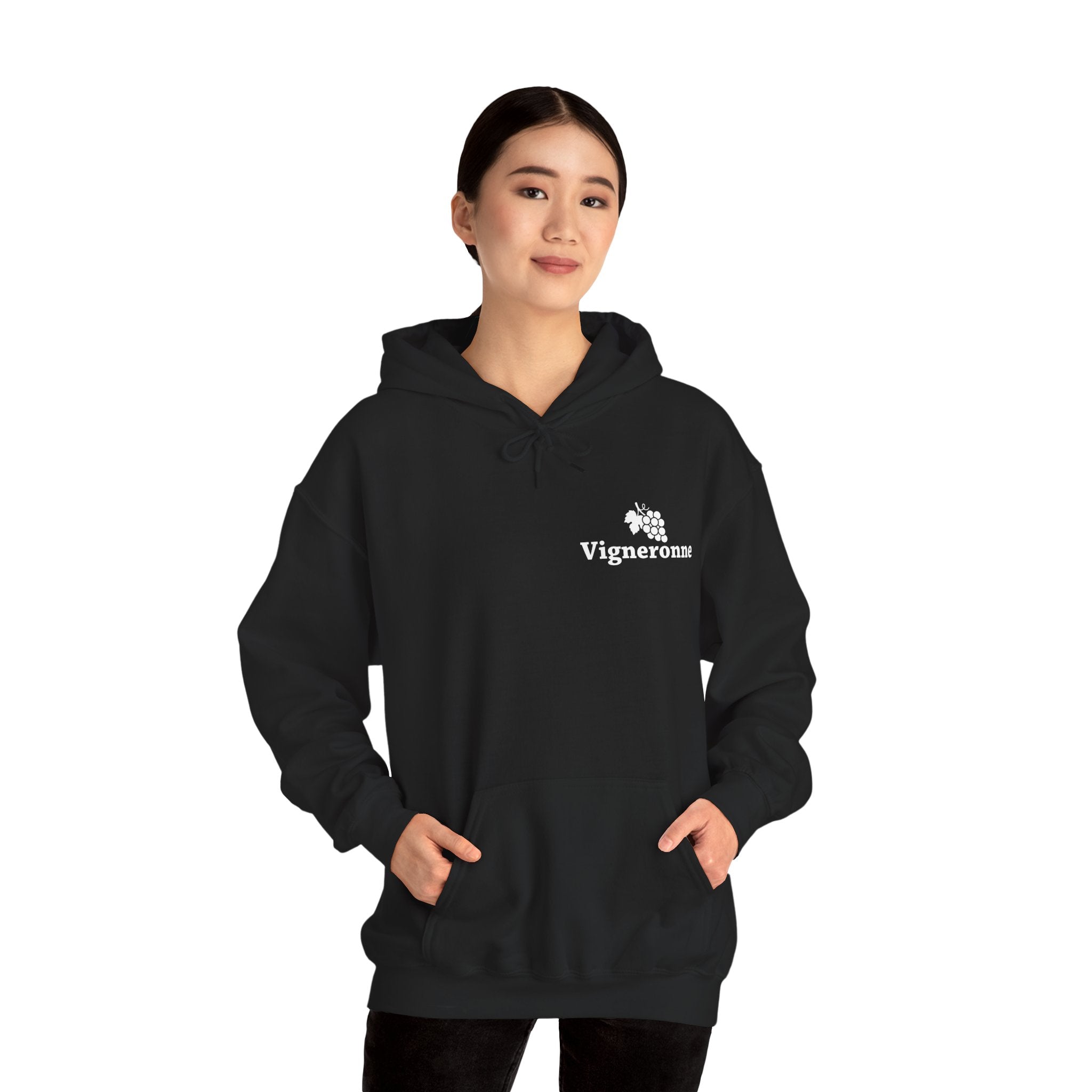 Vigneronne  – Essential Hoodie