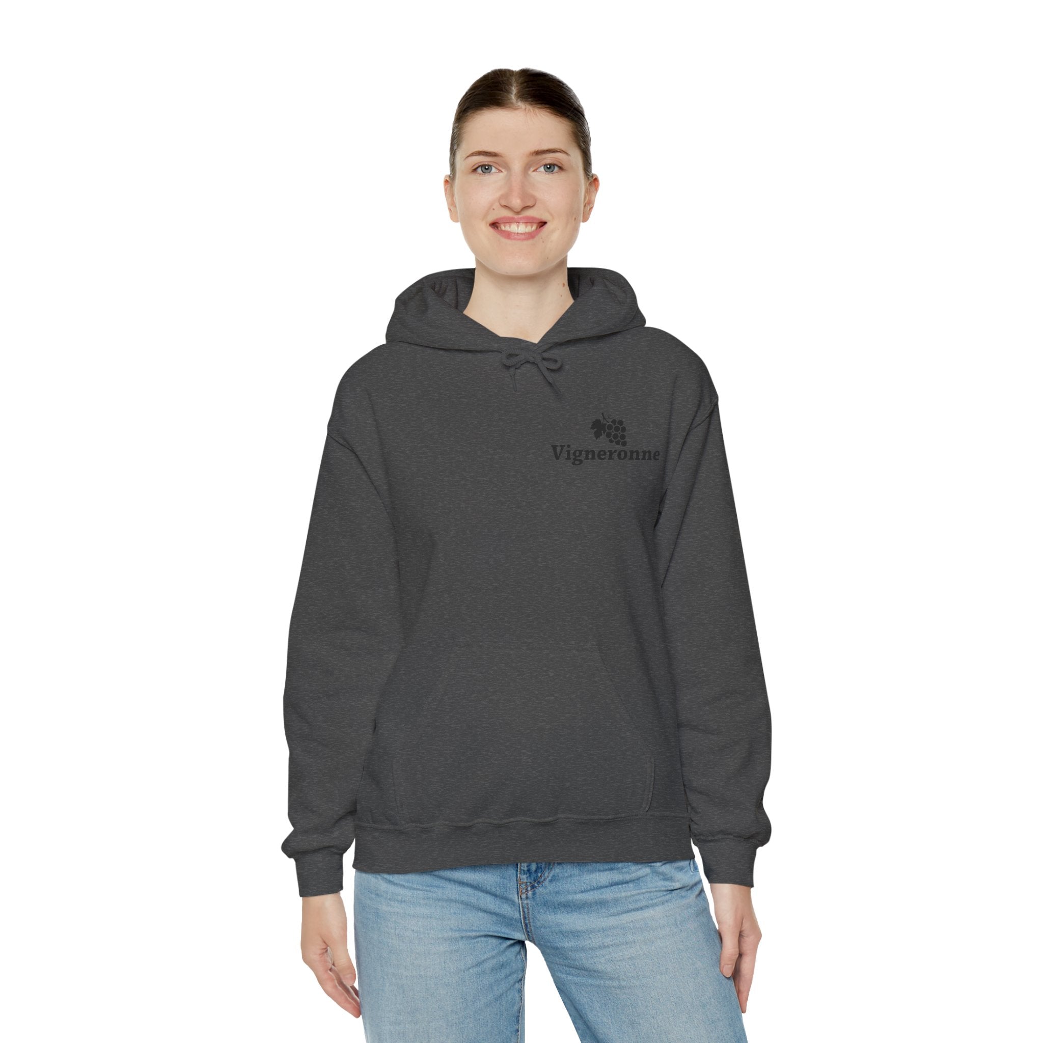 Vigneronne  – Essential Hoodie