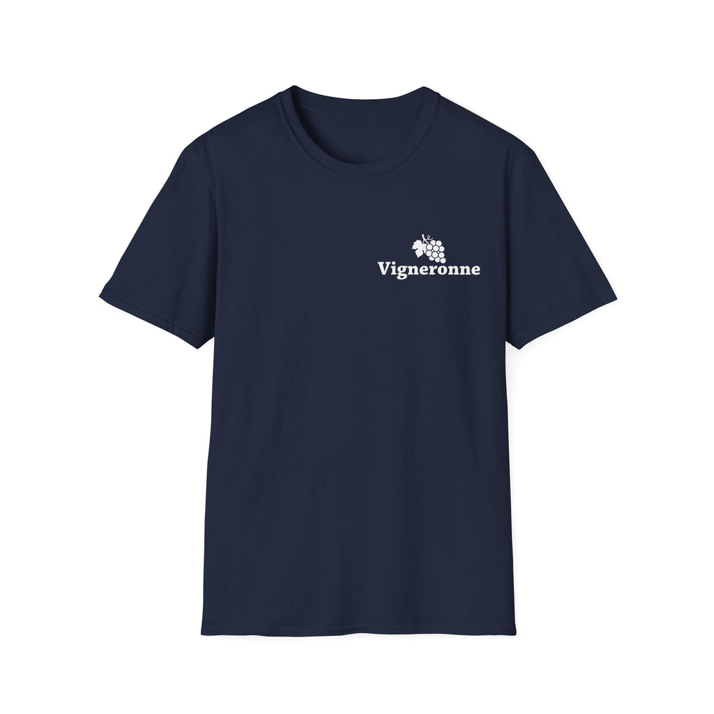 T-shirt Vigneronne pour femme, le compagnon idéal des vendanges ensoleillées.